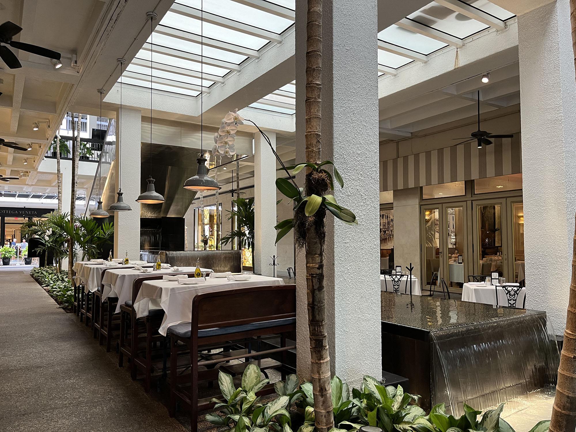 If Florida Legalizes, Can Bal Harbour Keep Its Luxury Edge?